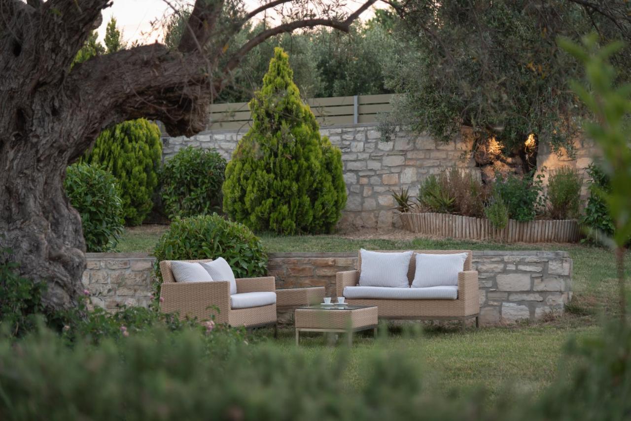 Eco Villa, A Perfect Escape Close To The Beach, By Thinkvilla Maroulás Eksteriør bilde