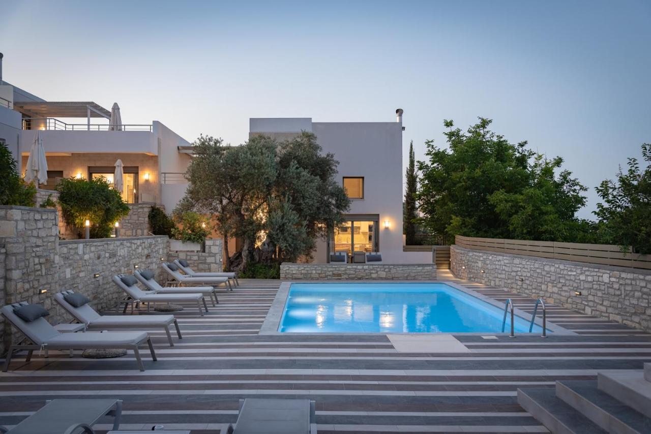 Eco Villa, A Perfect Escape Close To The Beach, By Thinkvilla Maroulás Eksteriør bilde
