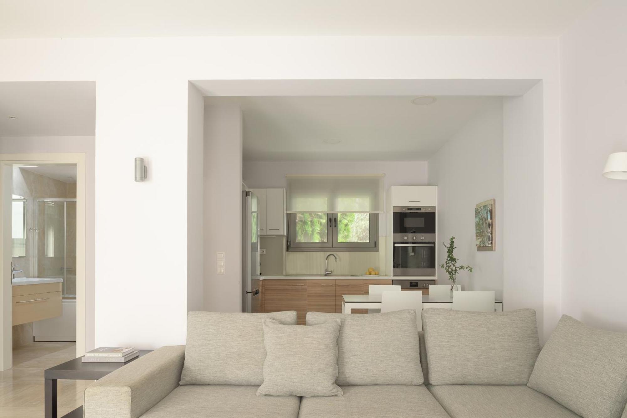 Eco Villa, A Perfect Escape Close To The Beach, By Thinkvilla Maroulás Eksteriør bilde