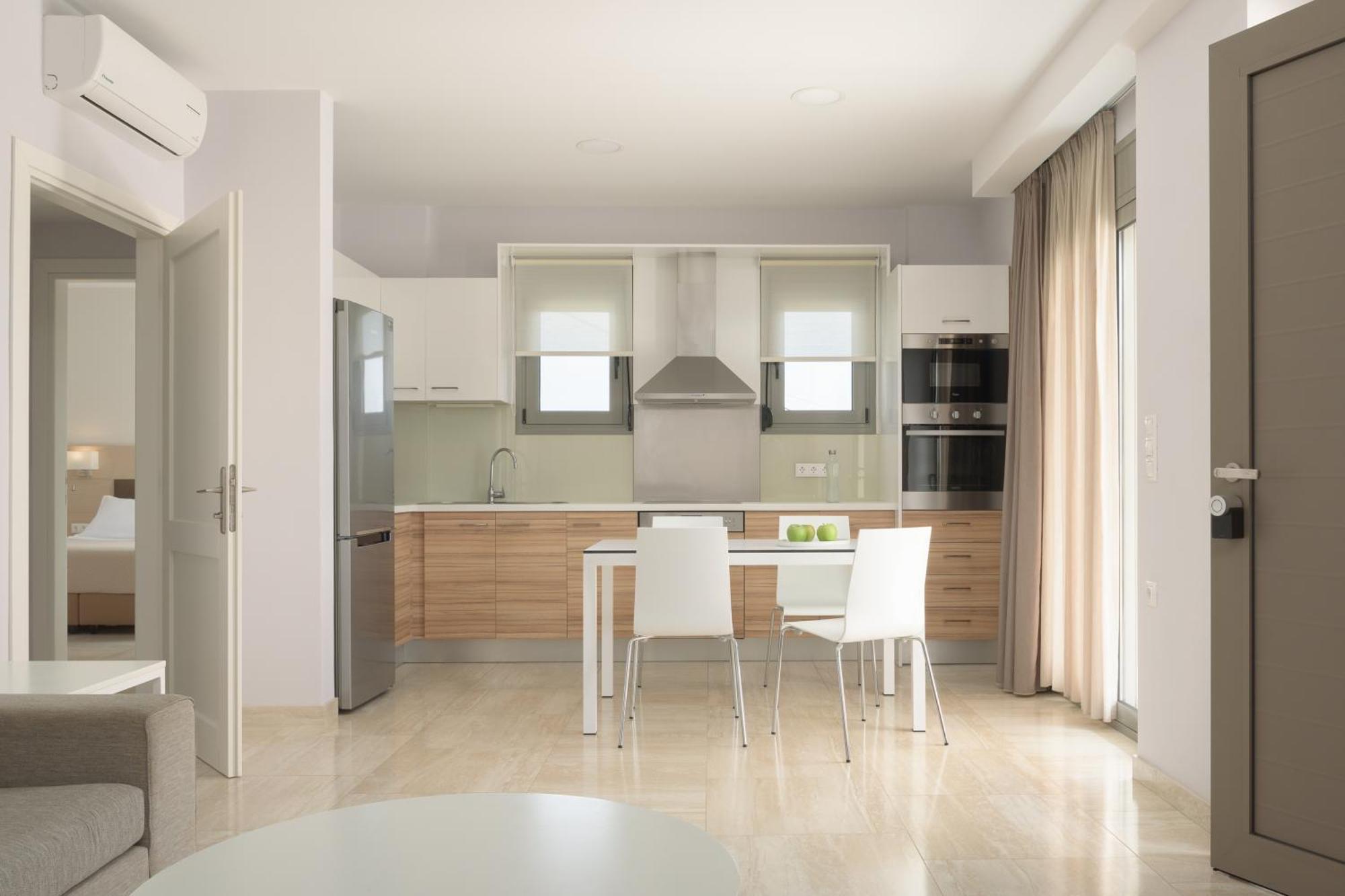 Eco Villa, A Perfect Escape Close To The Beach, By Thinkvilla Maroulás Eksteriør bilde