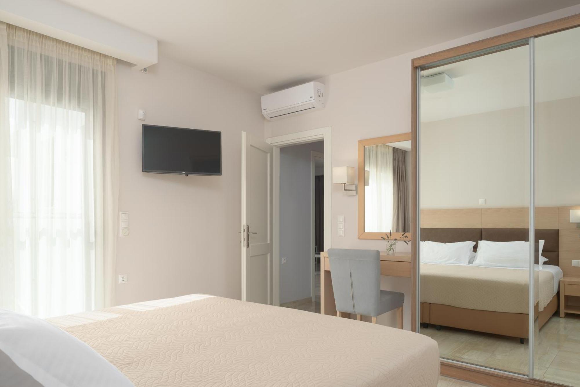 Eco Villa, A Perfect Escape Close To The Beach, By Thinkvilla Maroulás Eksteriør bilde